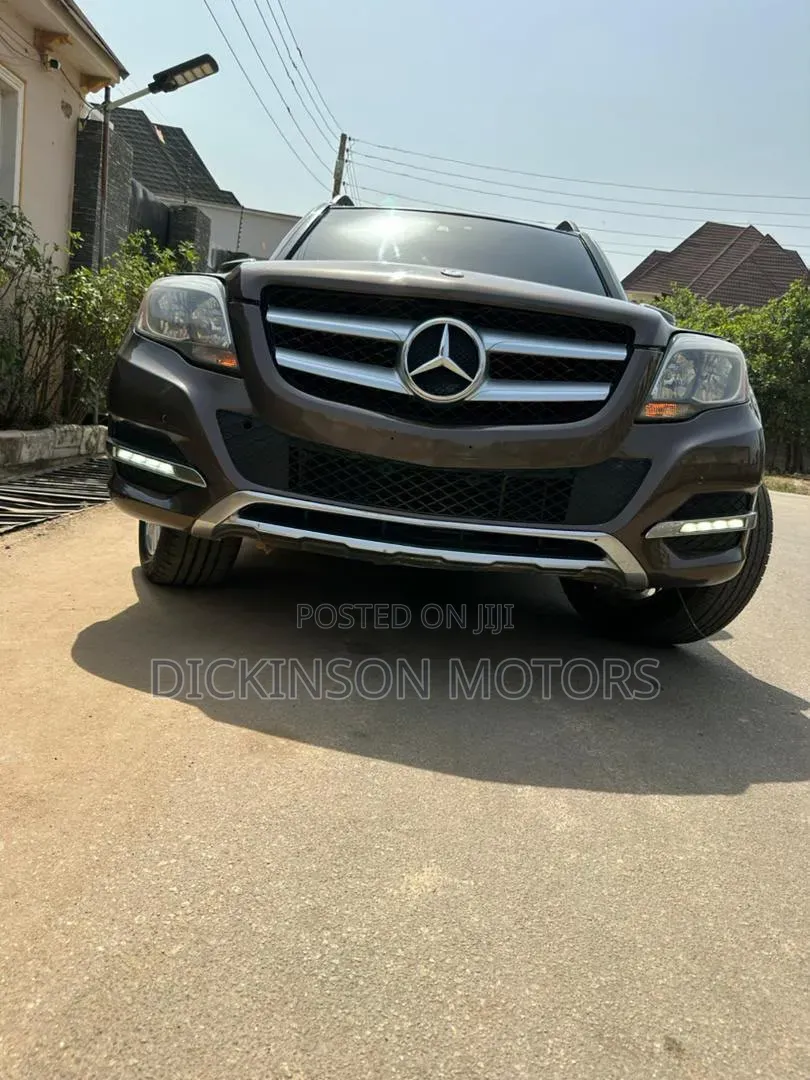 Mercedes-Benz GLK-Class 2014 Maroon