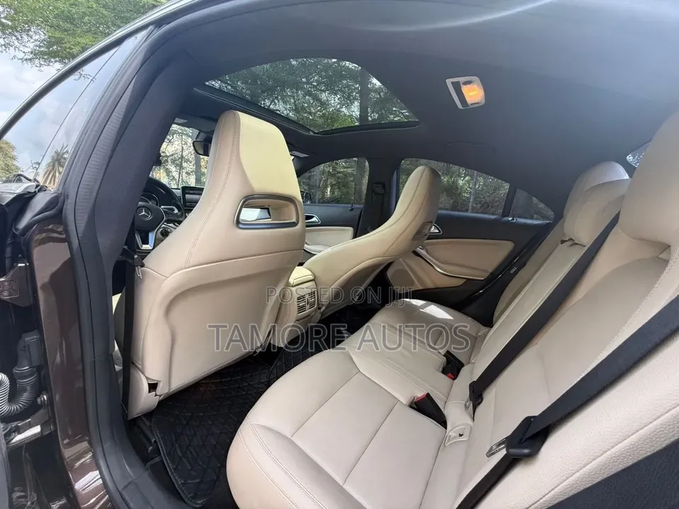 Mercedes-Benz CL 2015 Brown