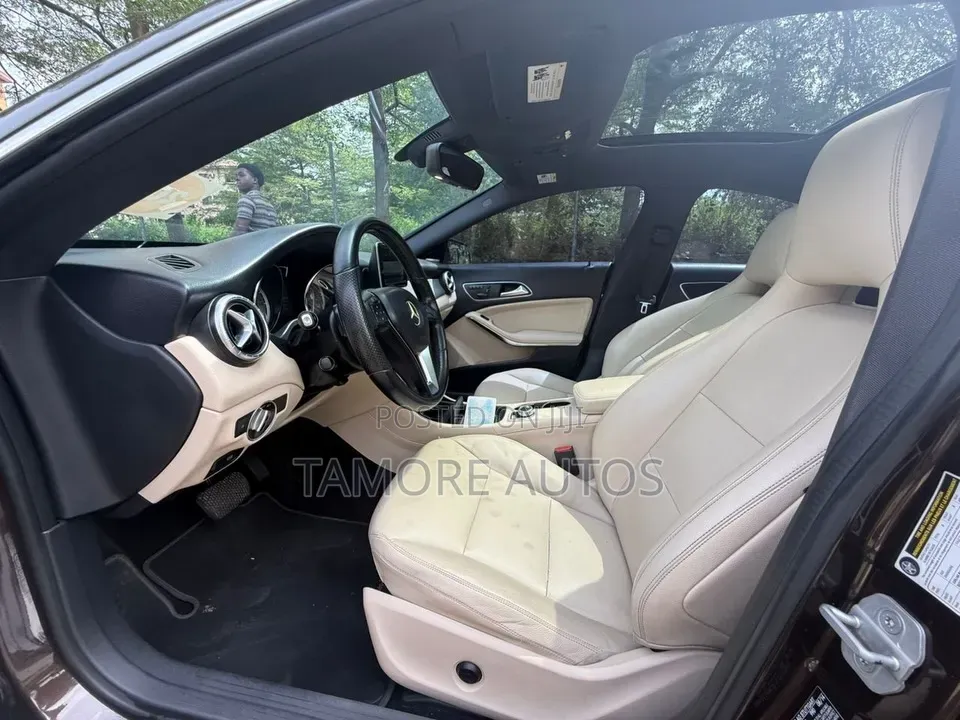Mercedes-Benz CL 2015 Brown