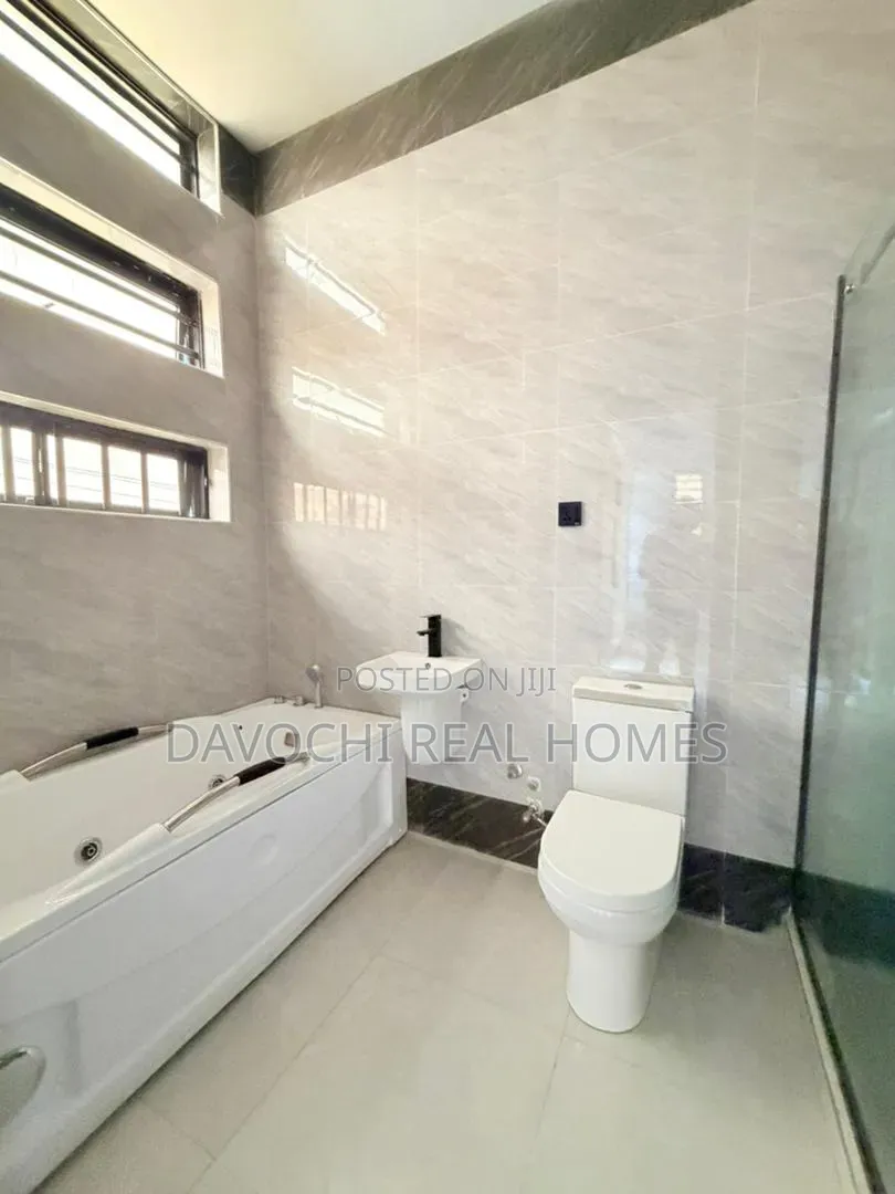 5bdrm Duplex in GRA Phase 1 for sale