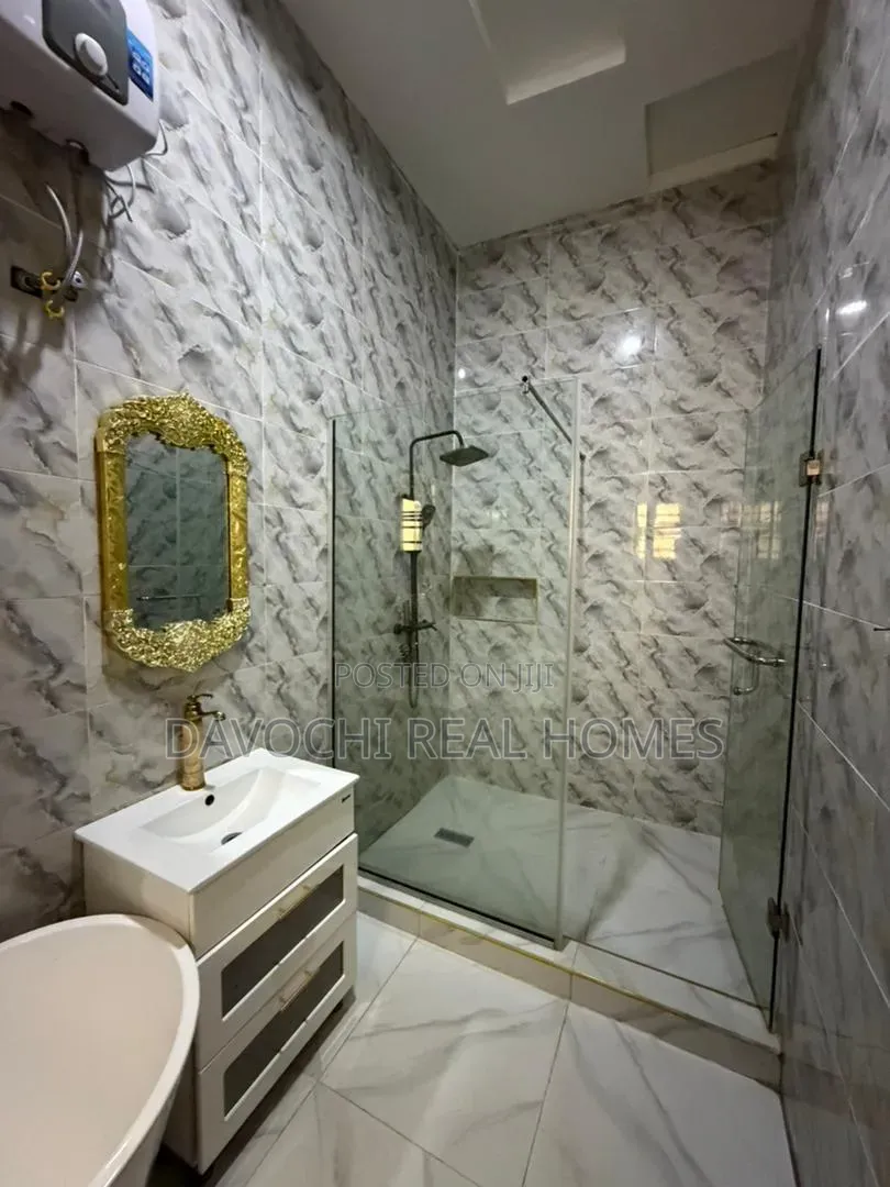 4bdrm Duplex in Lekki Phase 1 for sale
