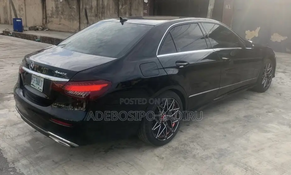 Mercedes-Benz E350 2010 Black