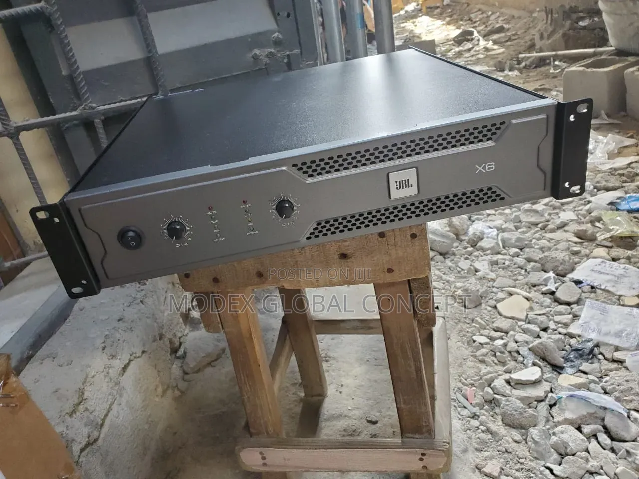 JBL X6 Power Amplifier:
