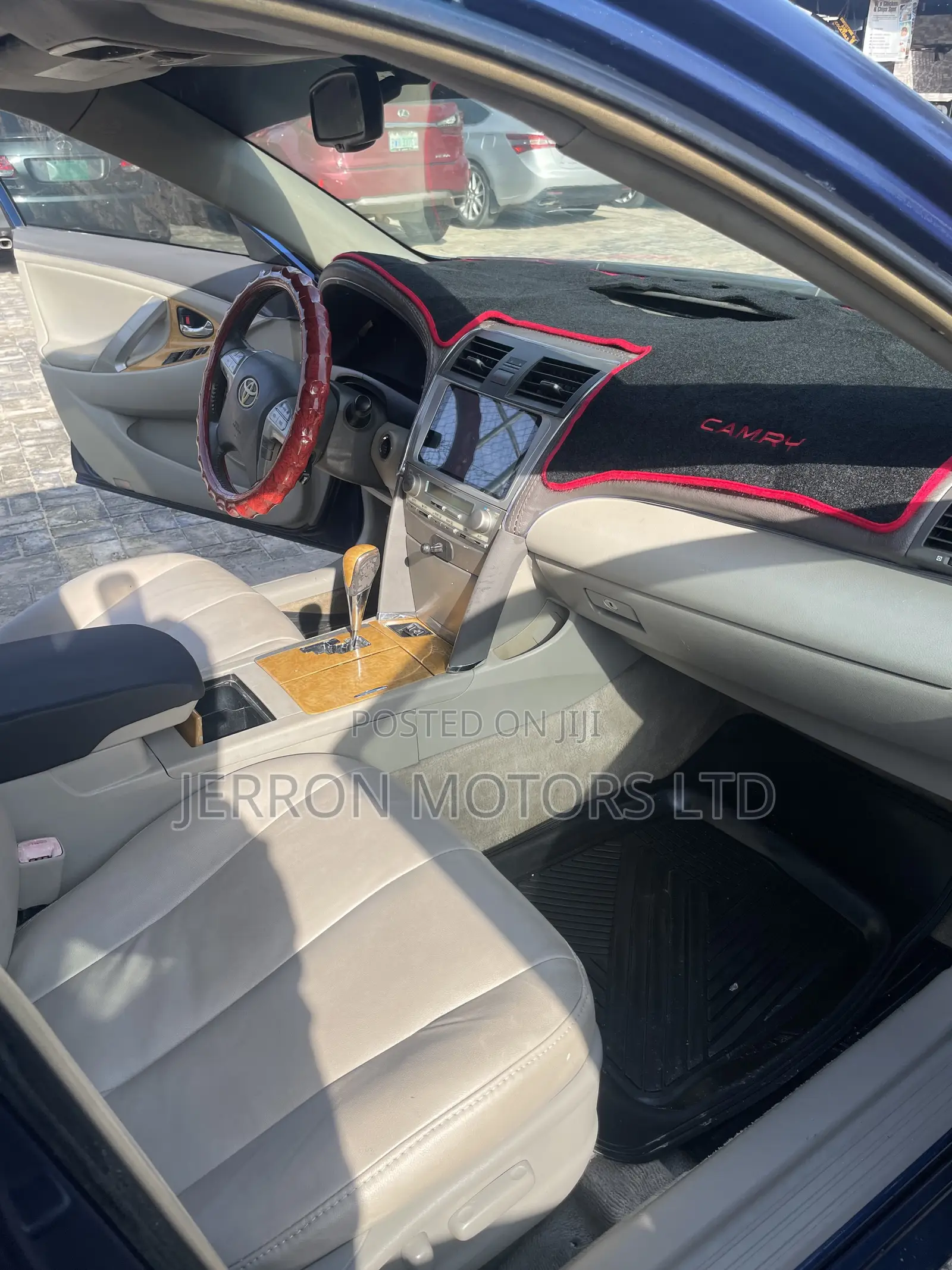 Toyota Camry XLE V6 4dr Sedan (3.5L 6cyl 6AM) 2010 Blue