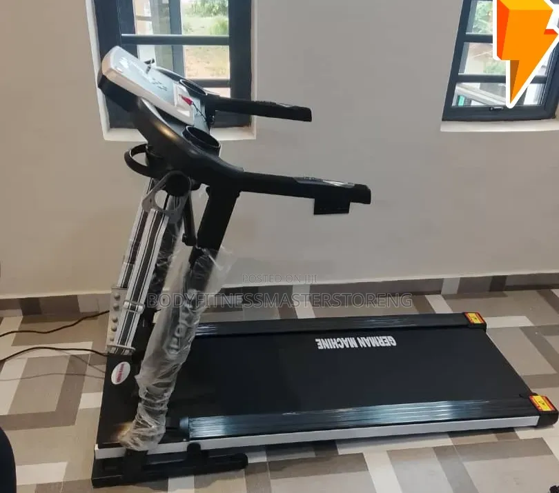 Foldable German Machine Treadmill Equipped With a Massager