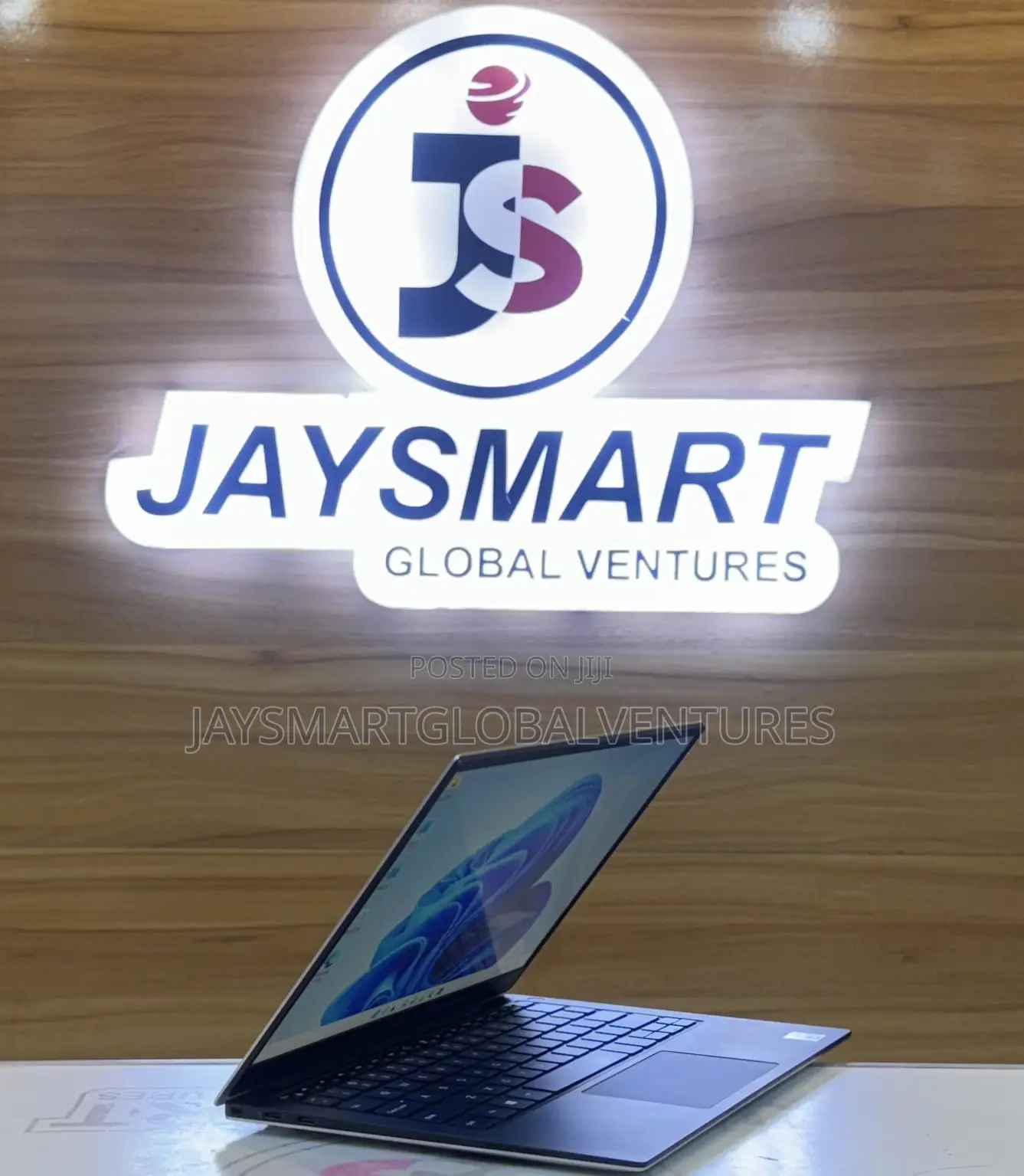 Laptop Dell XPS 13 7390 8GB Intel Core i5 SSD 512GB