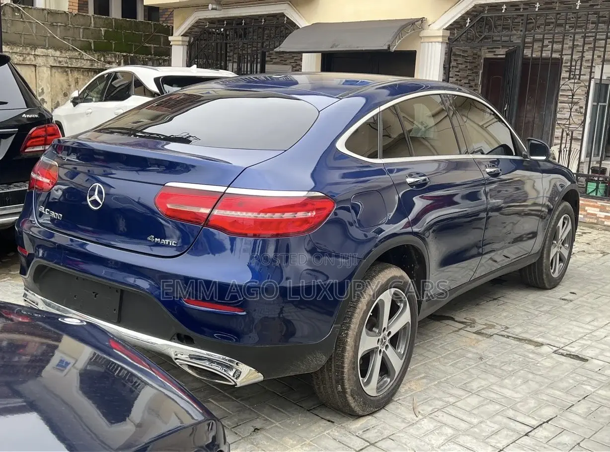 Mercedes-Benz GLC-Class 2019 Blue