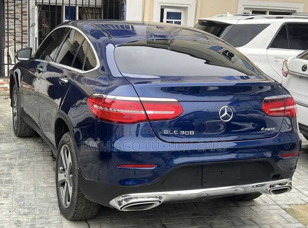 Mercedes-Benz GLC-Class 2019 Blue