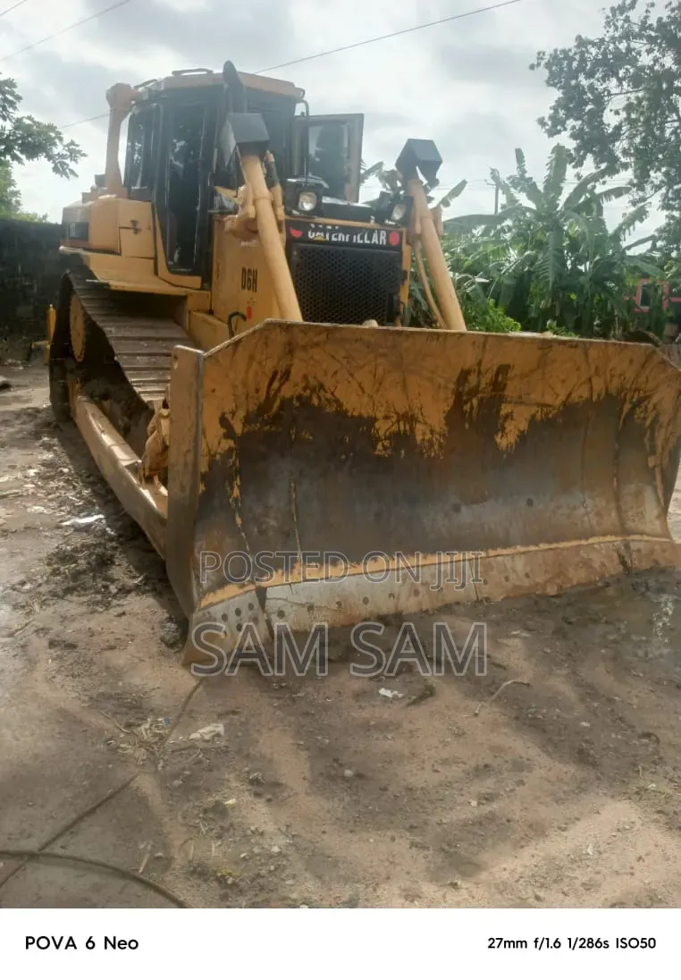Company Used D6H Bulldozer