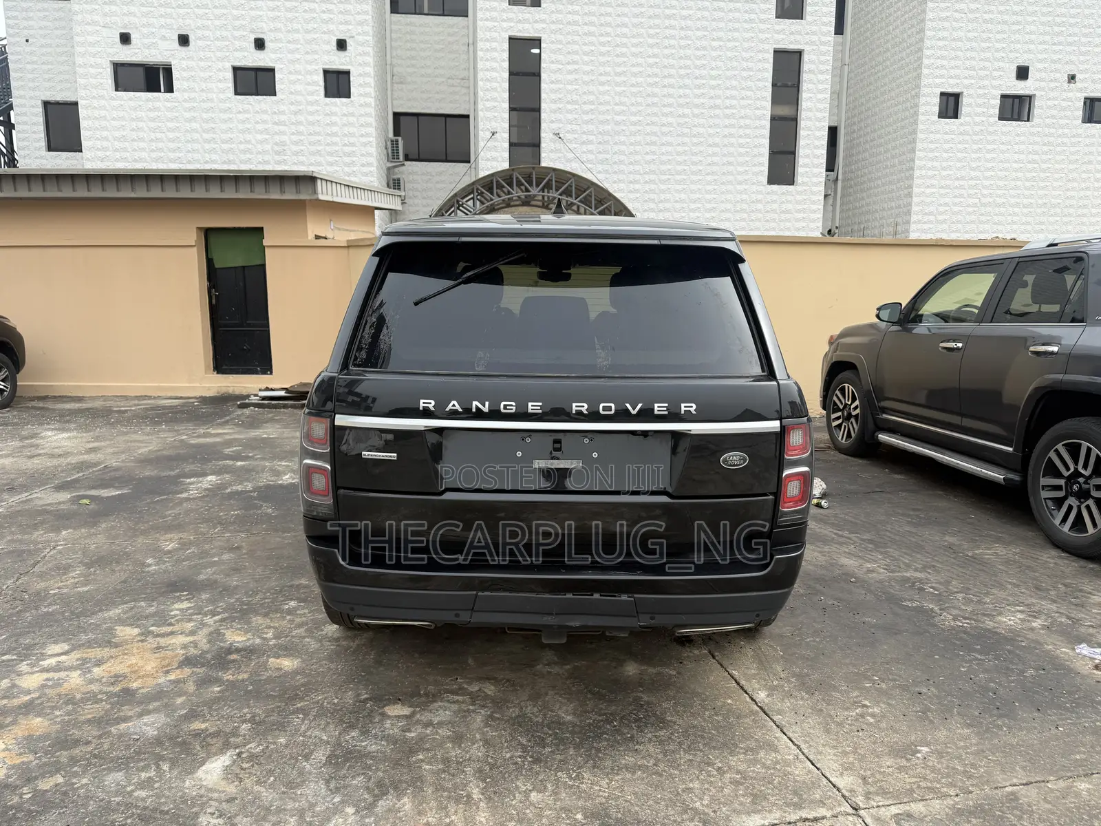 Land Rover Range Rover 5.0L Supercharged 2018 Black