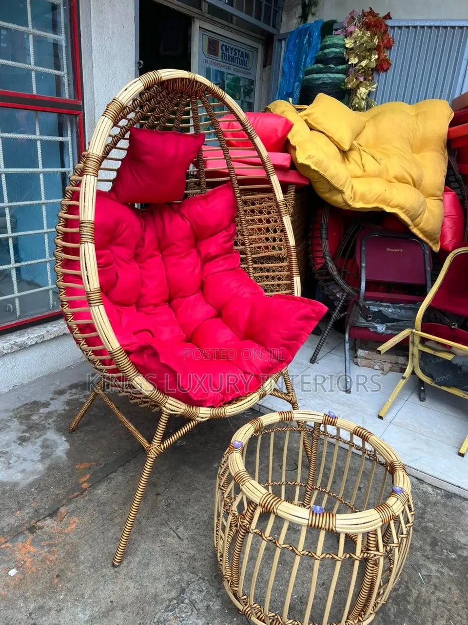 Luxurious Swings Chair