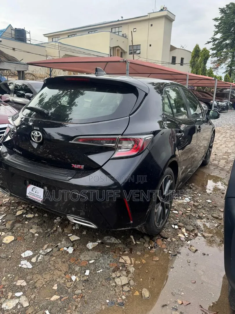 Toyota Corolla XSE (1.8L 4cyl 2A) 2019 Black