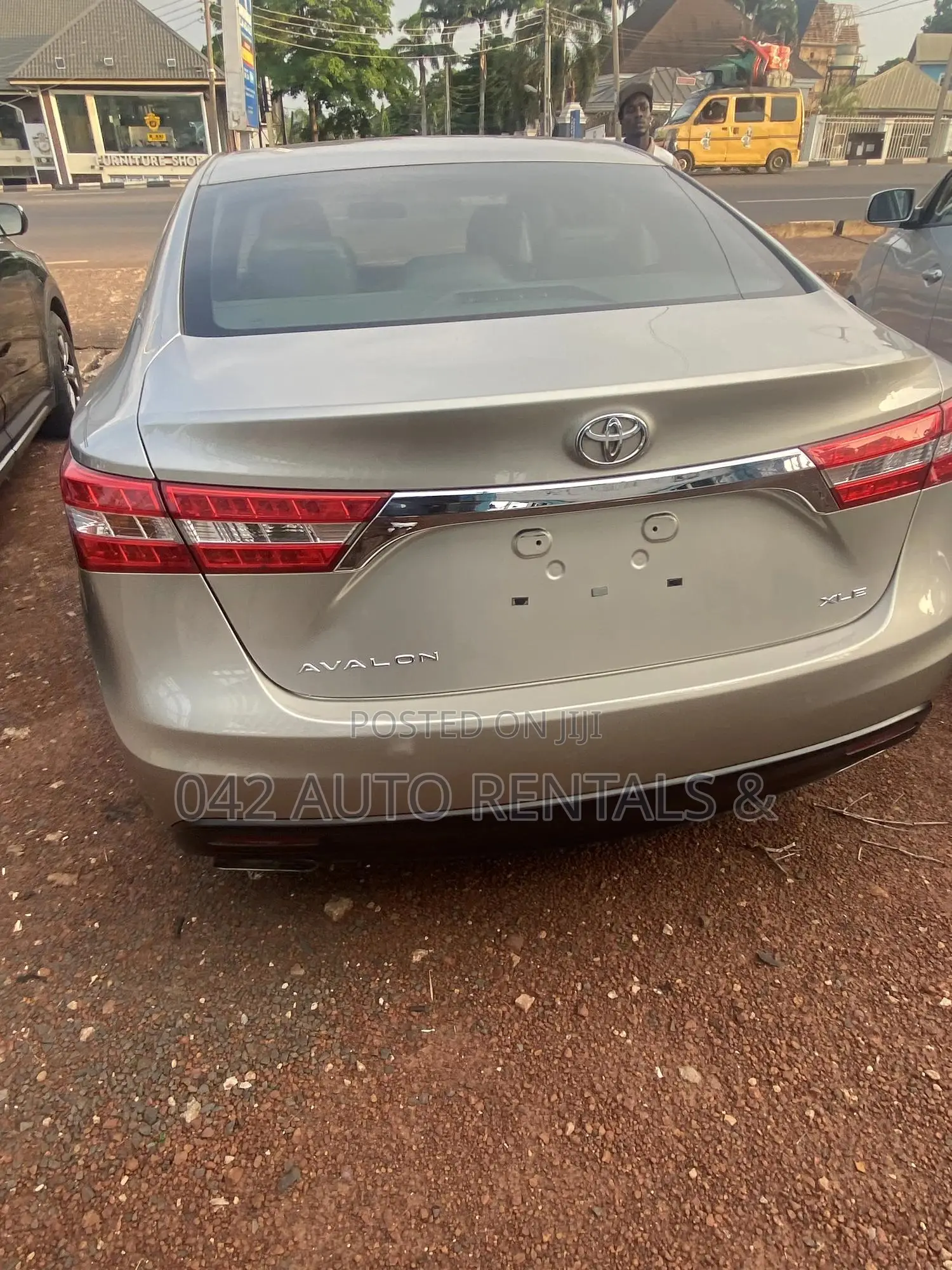 Toyota Avalon 2014 Gold