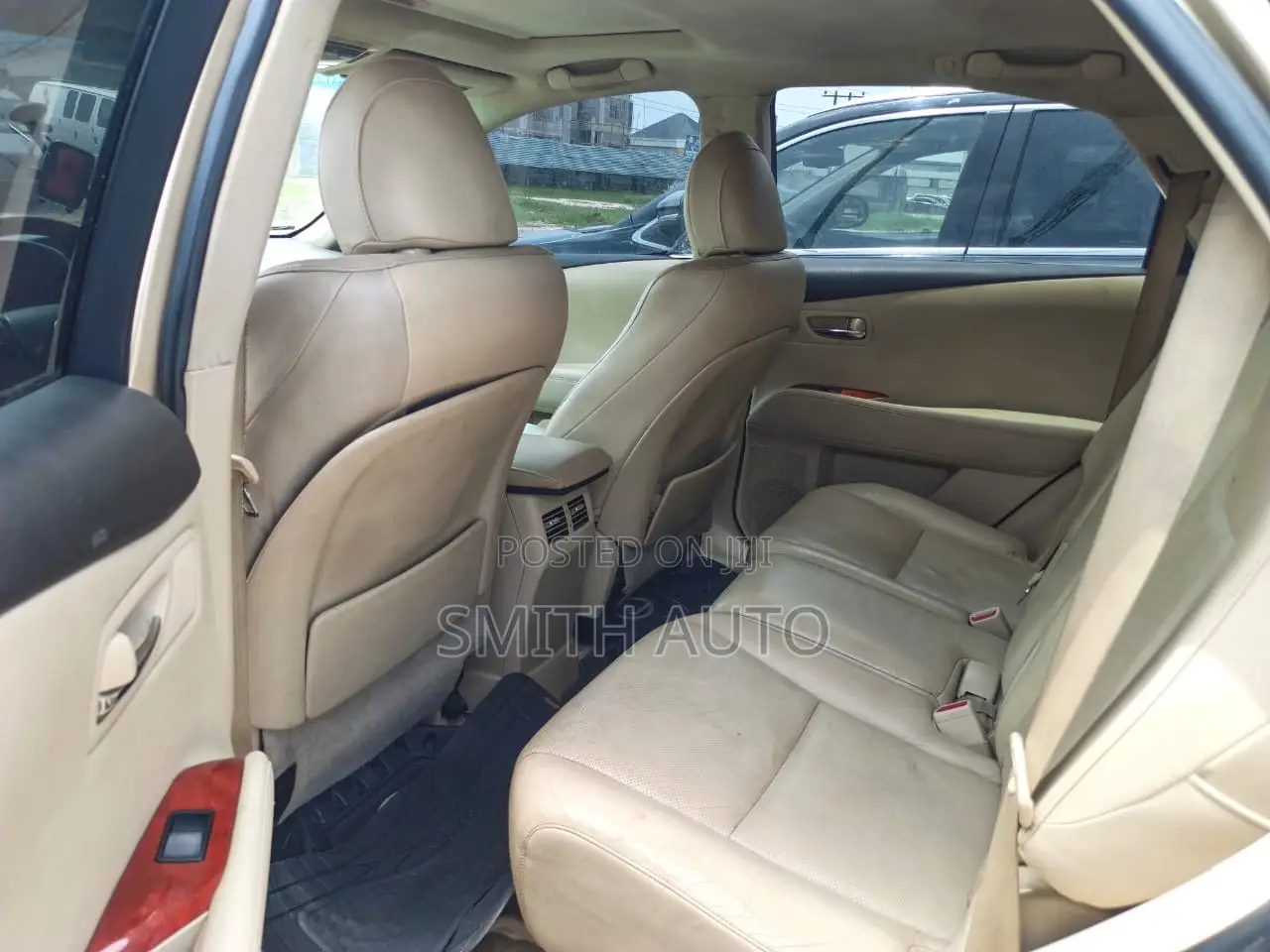 Lexus RX 350 2011 Gold