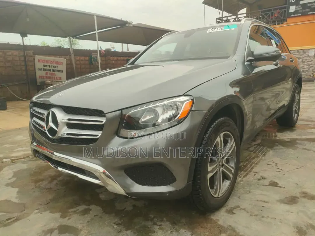 Mercedes-Benz GLC-Class 2018 Gray