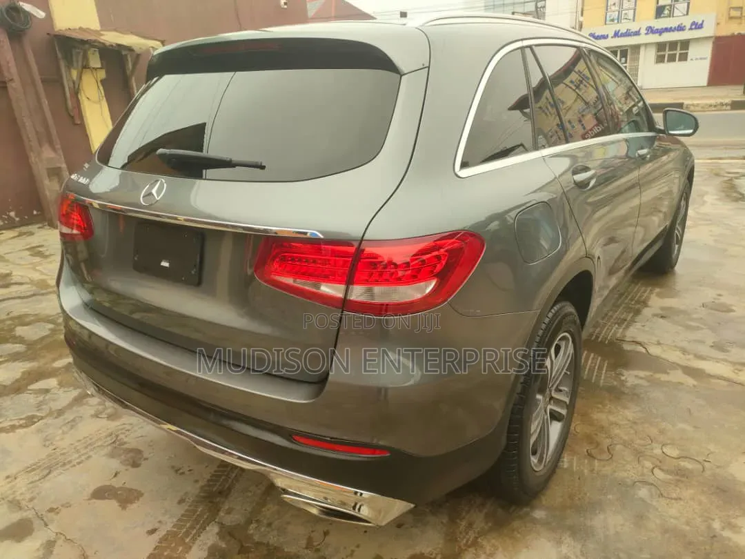 Mercedes-Benz GLC-Class 2018 Gray