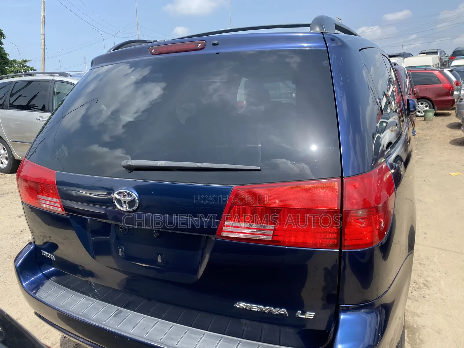 Toyota Sienna 2005 Blue