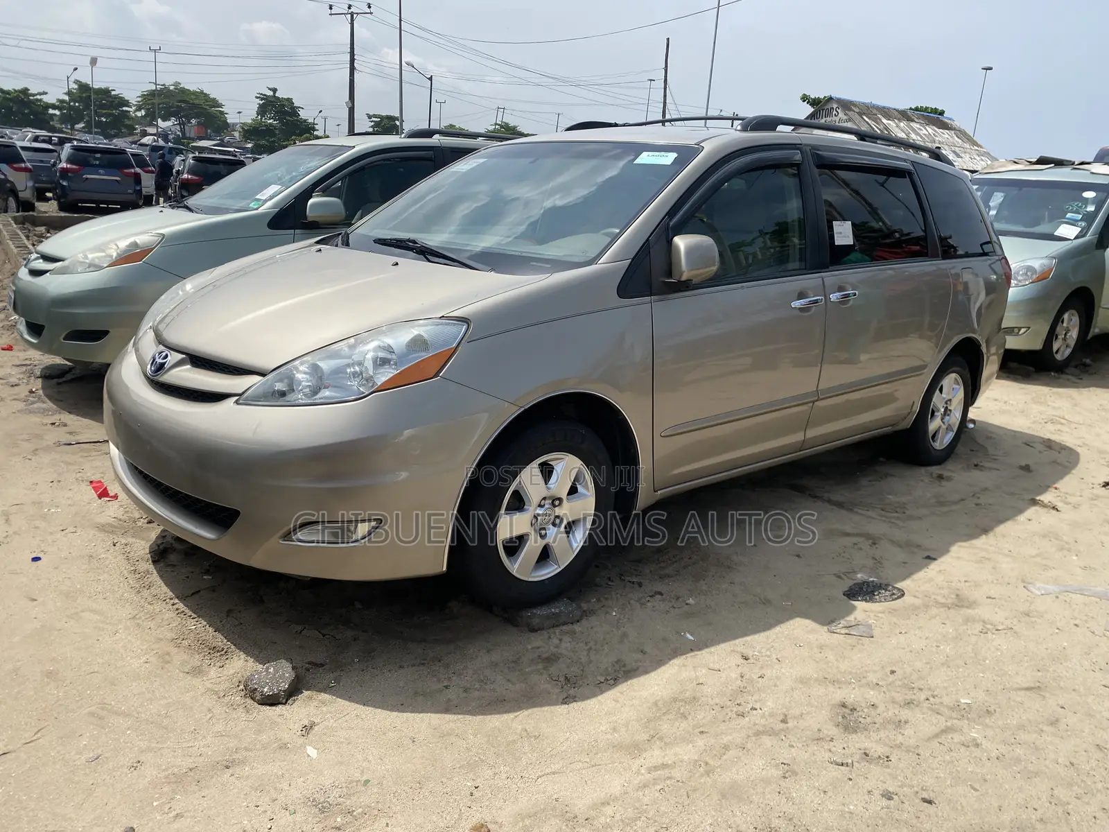 Toyota Sienna XLE 2007 Gold