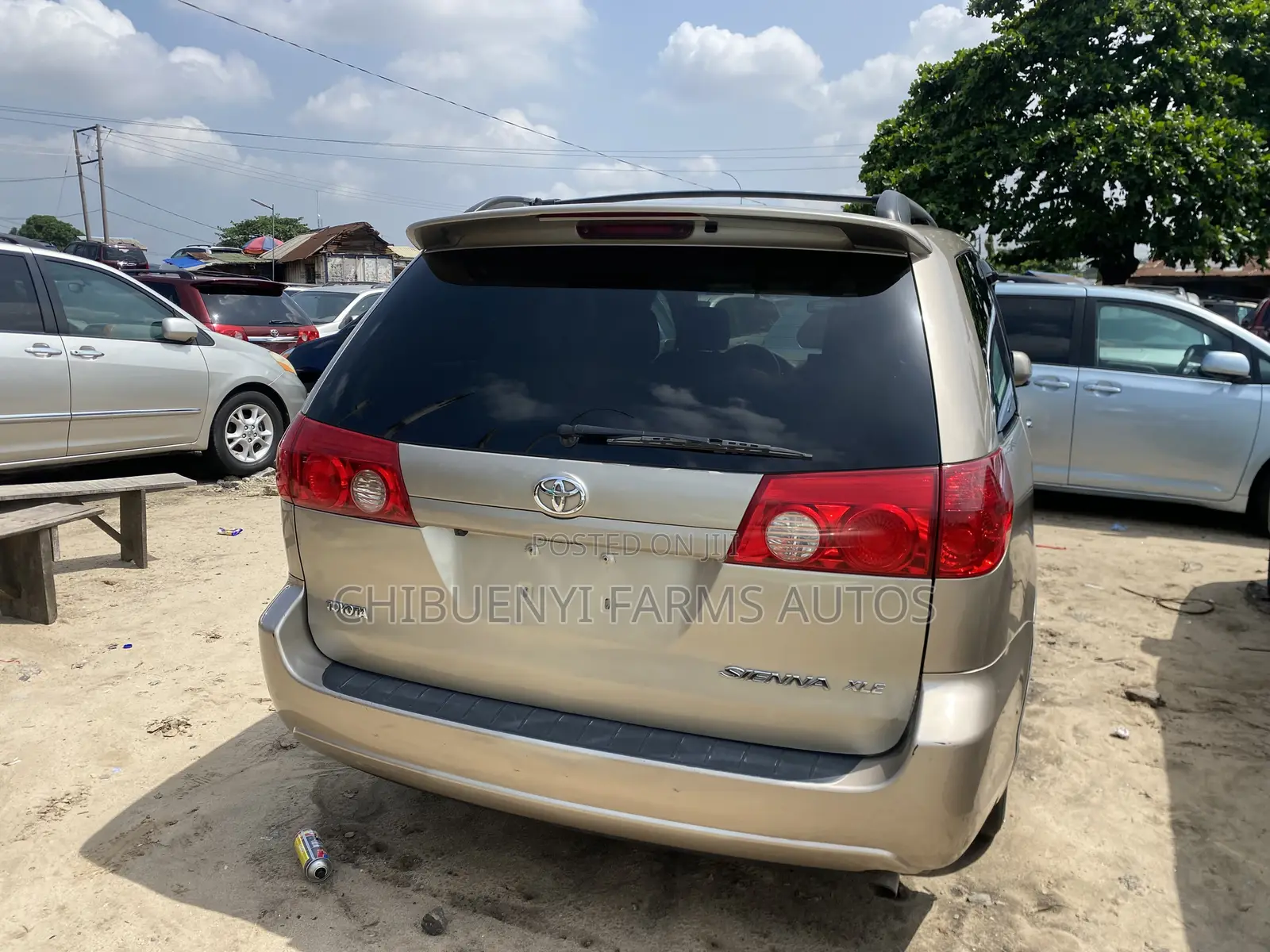 Toyota Sienna XLE 2007 Gold