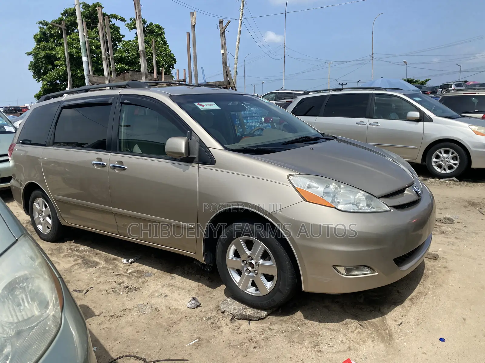 Toyota Sienna XLE 2007 Gold