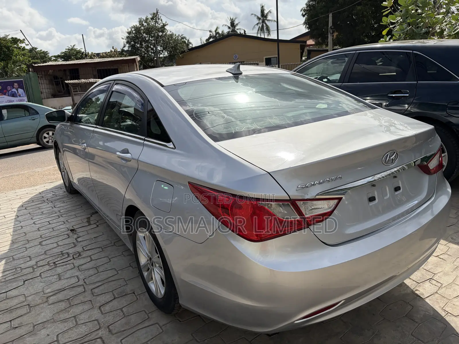 Hyundai Sonata SE Sedan FWD (2.4L 4cyl 6A) 2013 Silver