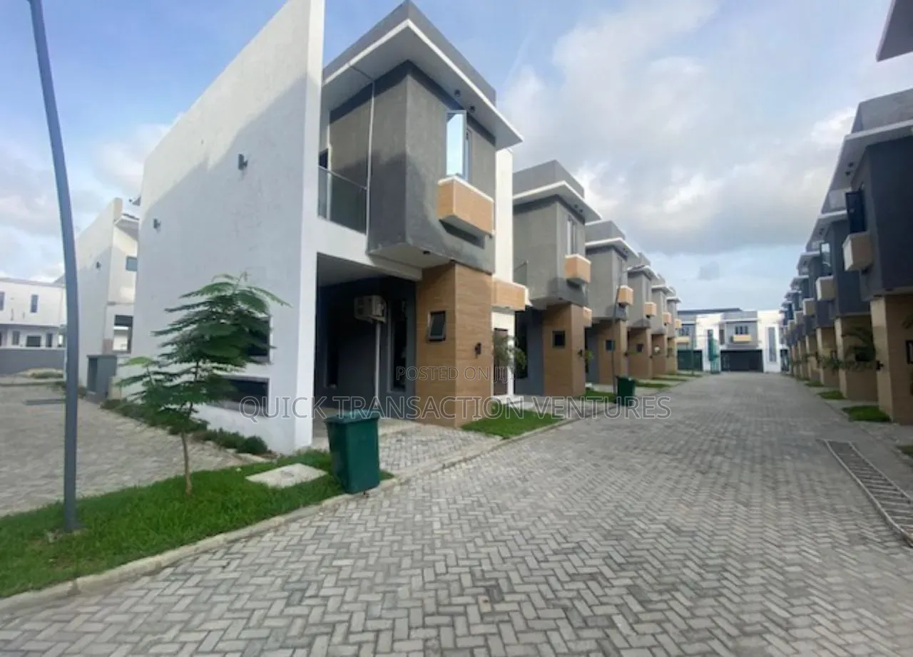 3bdrm Duplex in Lekki Palm City, Ado / Ajah for sale