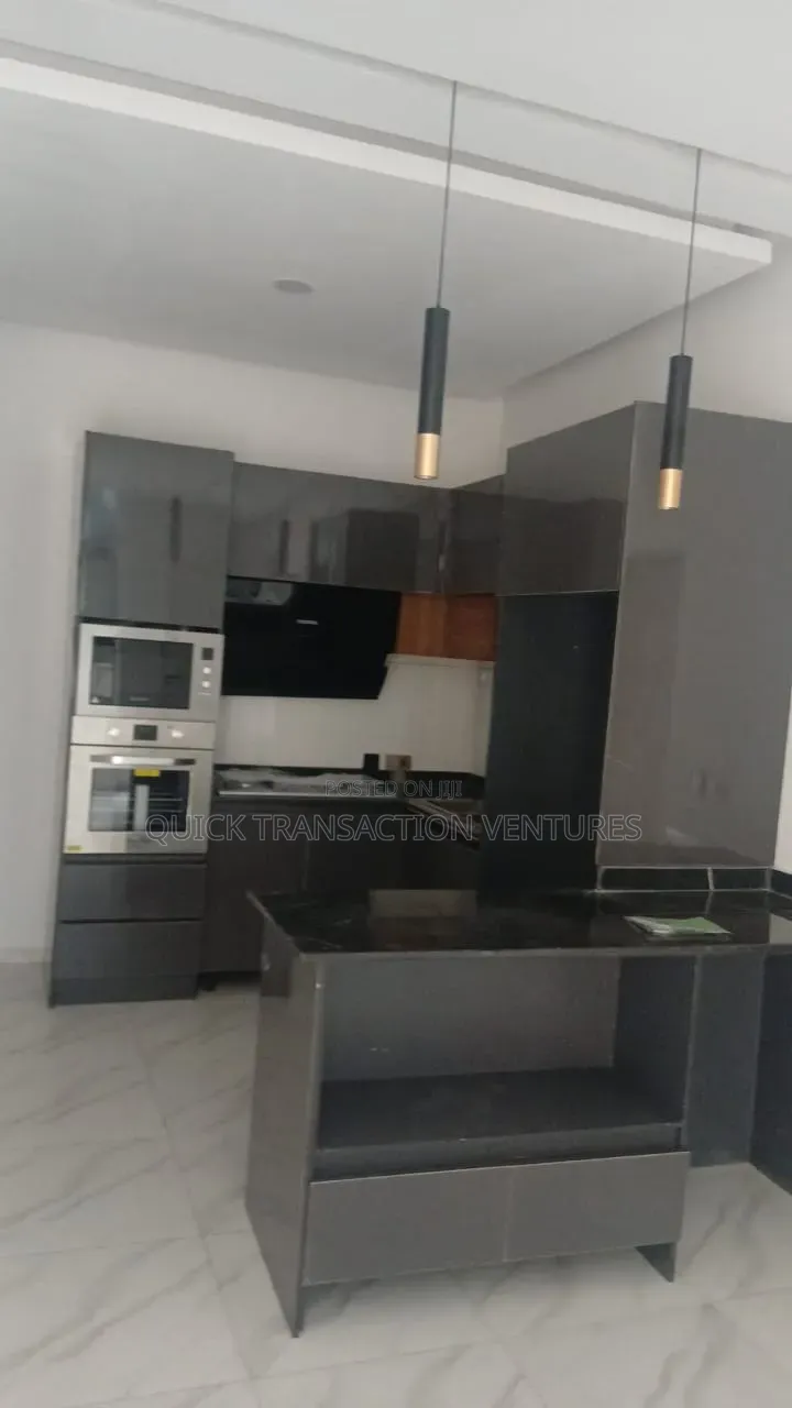 3bdrm Duplex in Lekki Palm City, Ado / Ajah for sale