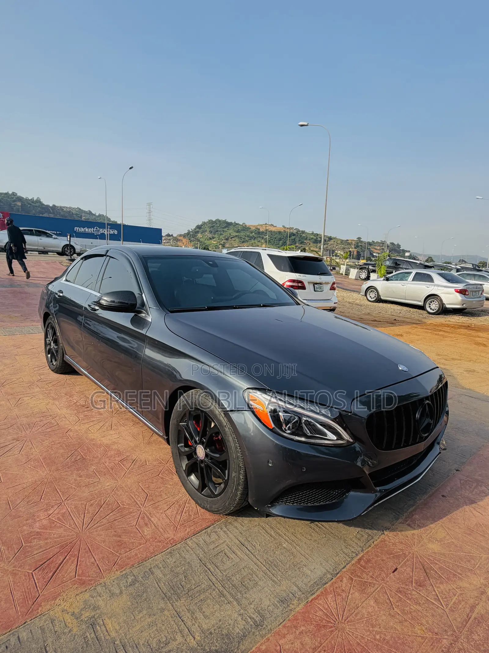 Mercedes-Benz C300 Luxury 4Matic Sedan AWD (2.0L 4cyl 7A) 2016 Gray