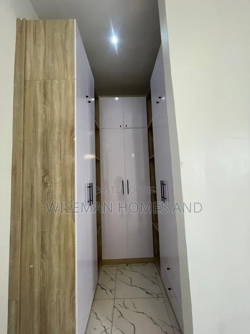 4bdrm Duplex in Ikota Lekki Eti-Osa for rent