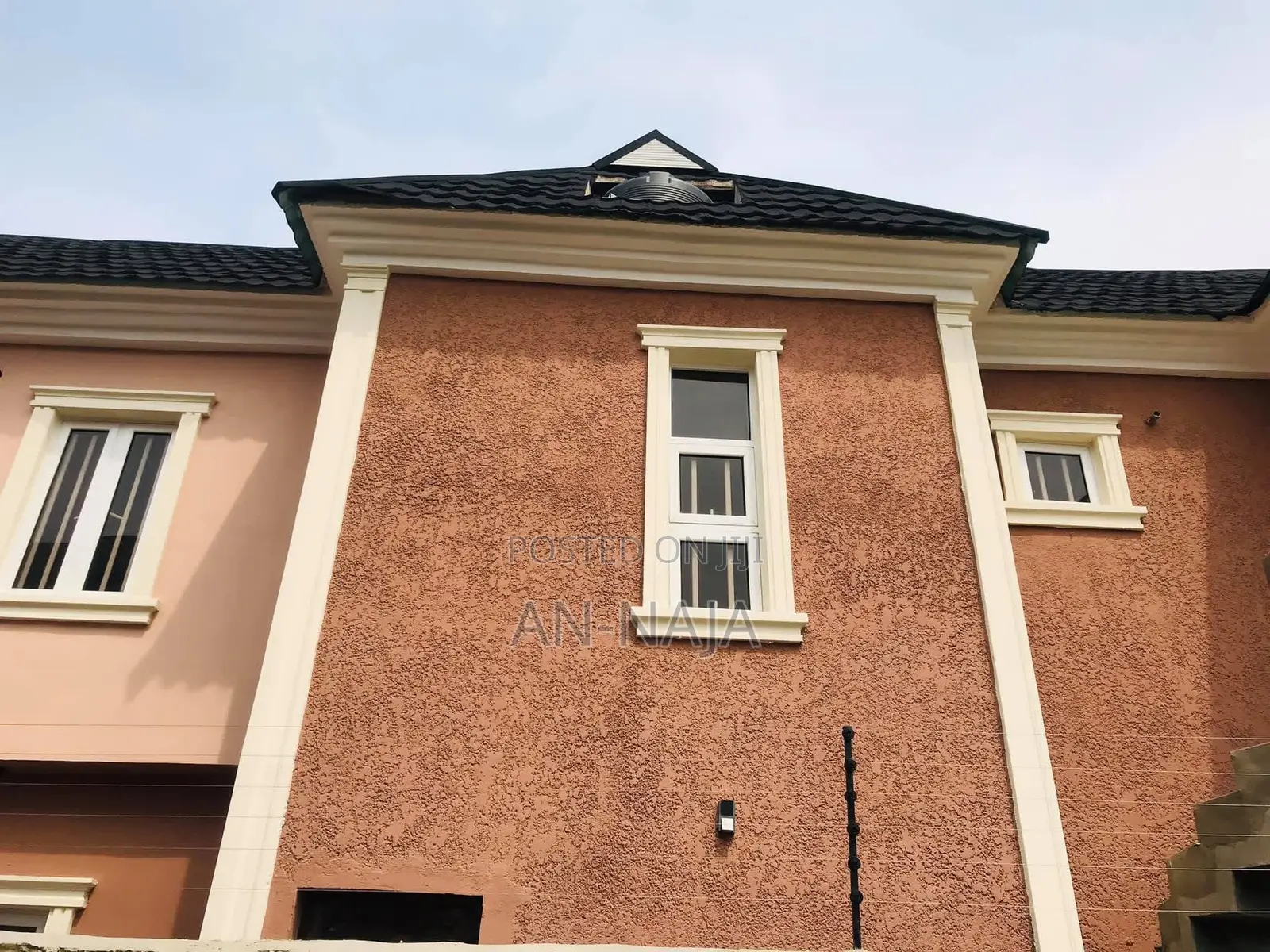 Stucco Painting Trowel Paint Gravitex Screeding Traverno Tyrolin