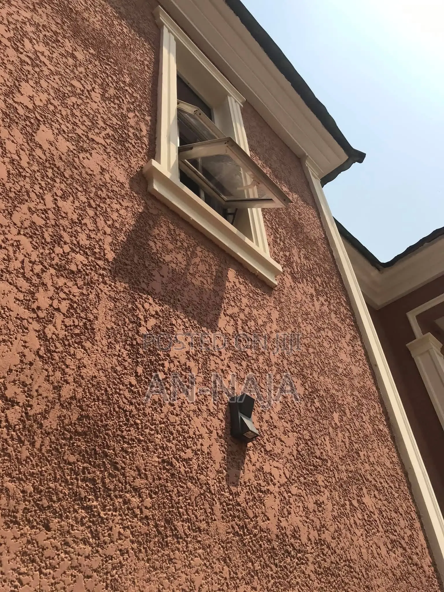 Stucco, Screeding, Painting Tyrolin Trowel Paint