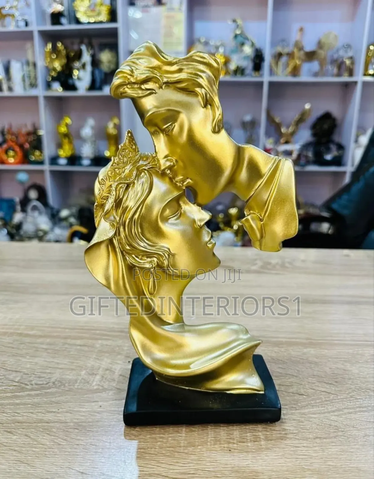 Couple Kiss Ornament