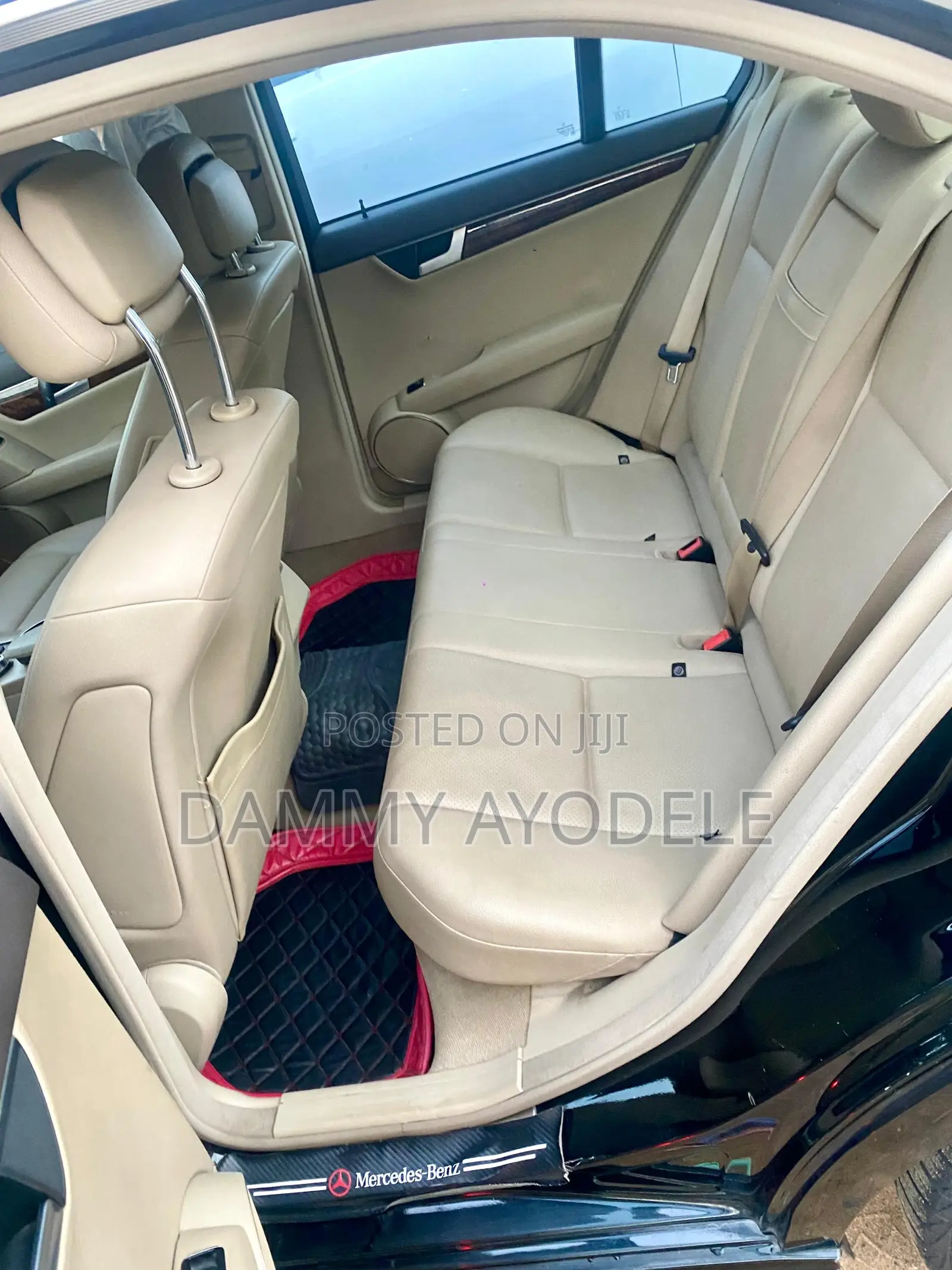 Mercedes-Benz C300 2010 Black