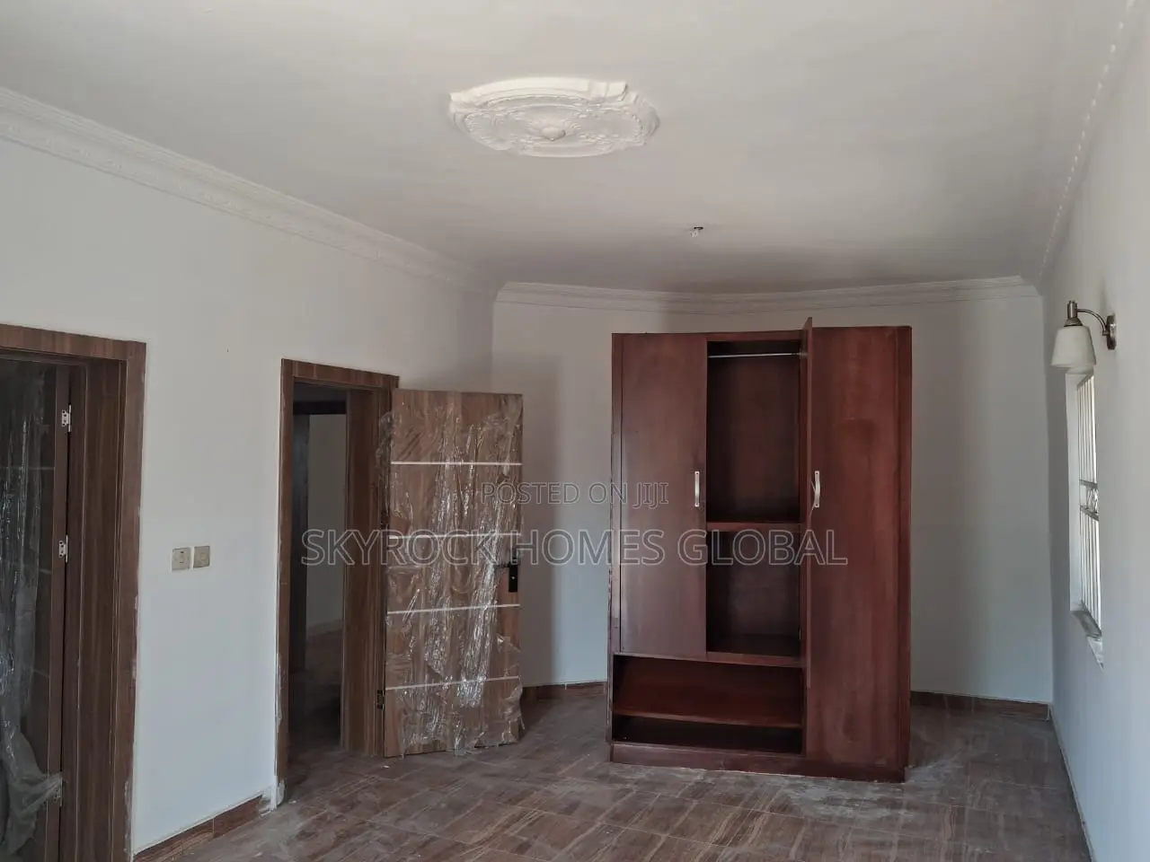 3bdrm Block of Flats in Agungi for rent
