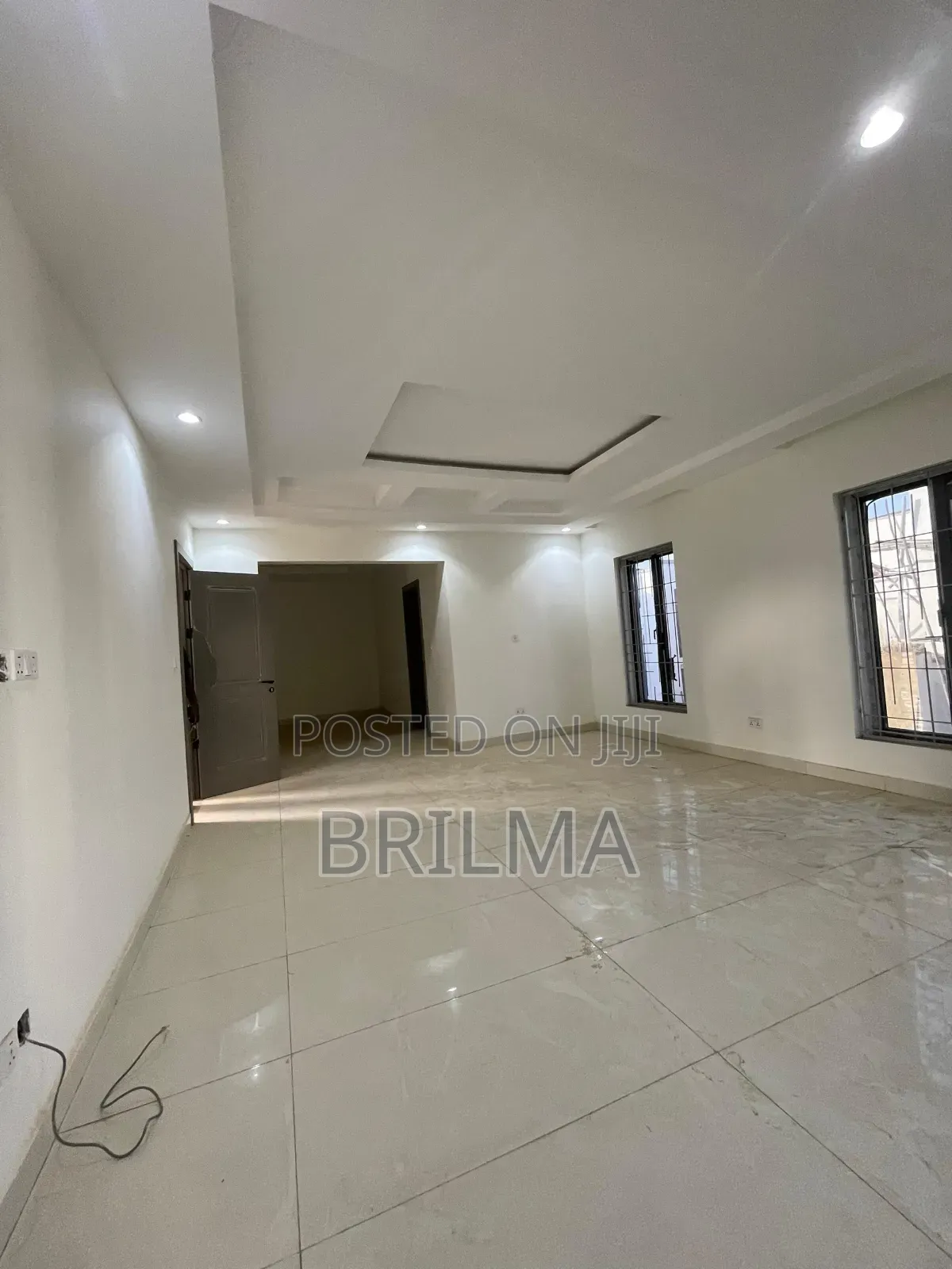 5bdrm Duplex in Wuye for sale