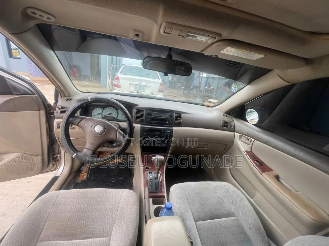 Toyota Corolla LE 2006 Gold