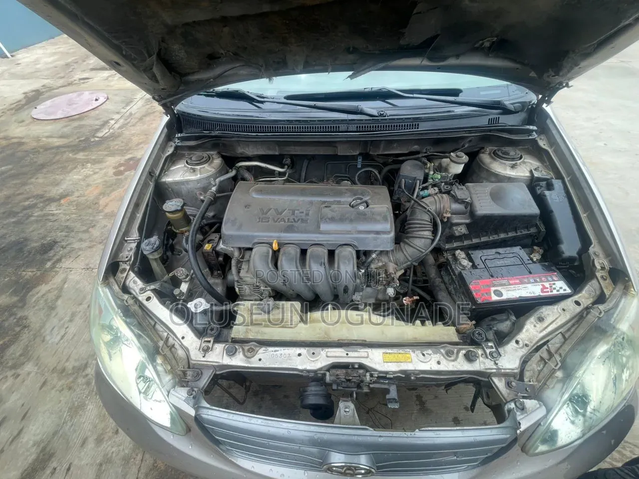 Toyota Corolla LE 2006 Gold