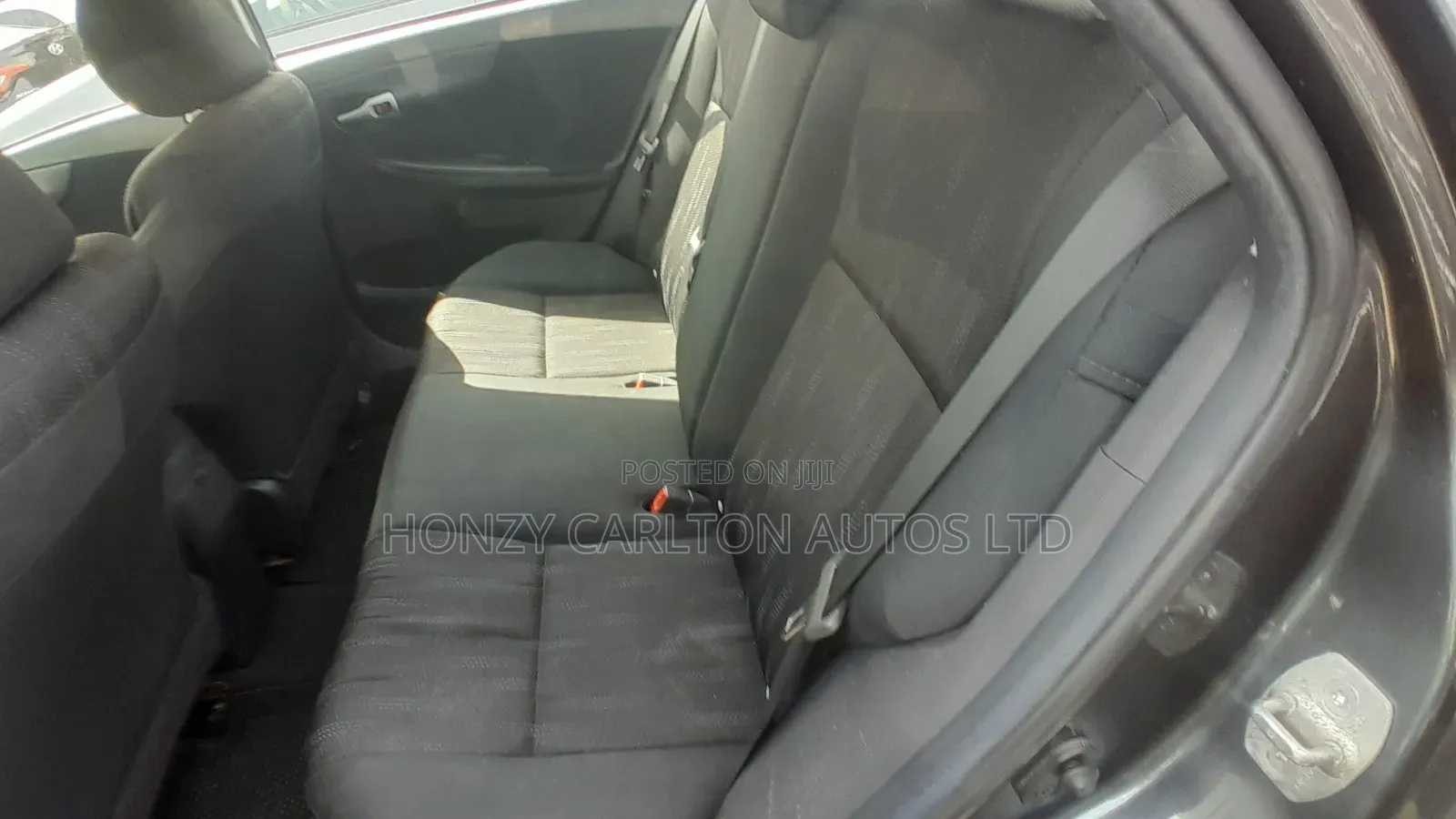 Toyota Corolla S 4dr Sedan (1.8L 4cyl 4A) 2011 Gray