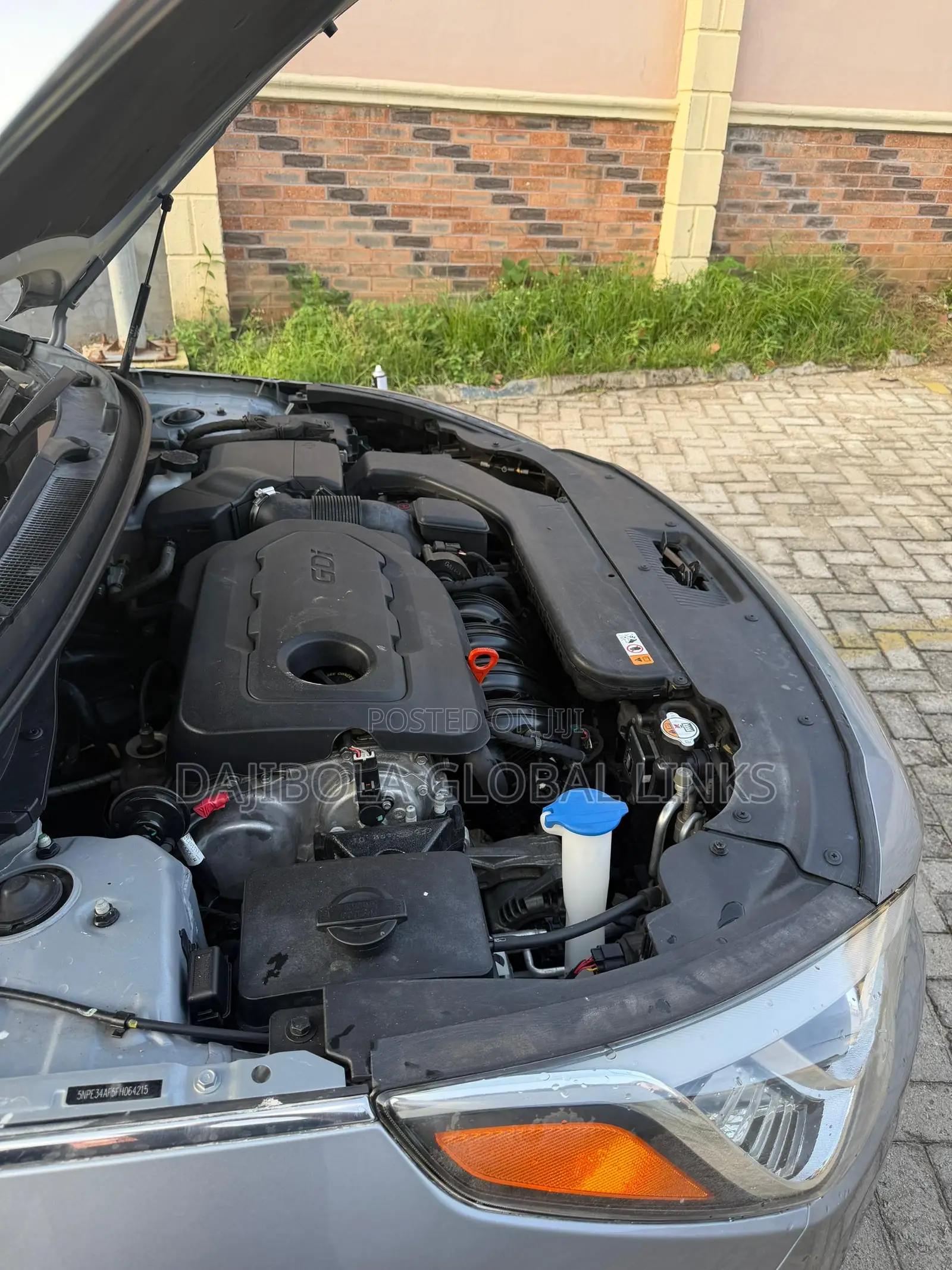 Hyundai Sonata Limited 4dr Sedan (2.4L 4cyl 6A) 2015 Silver