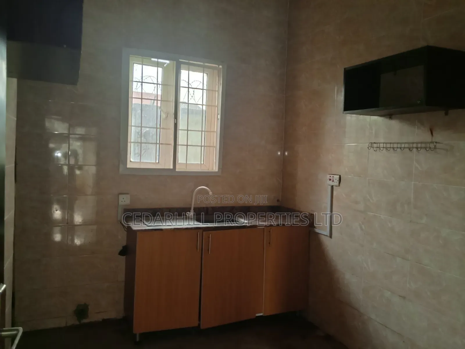 2bdrm Bungalow in Scc Layout, Ushafa for rent