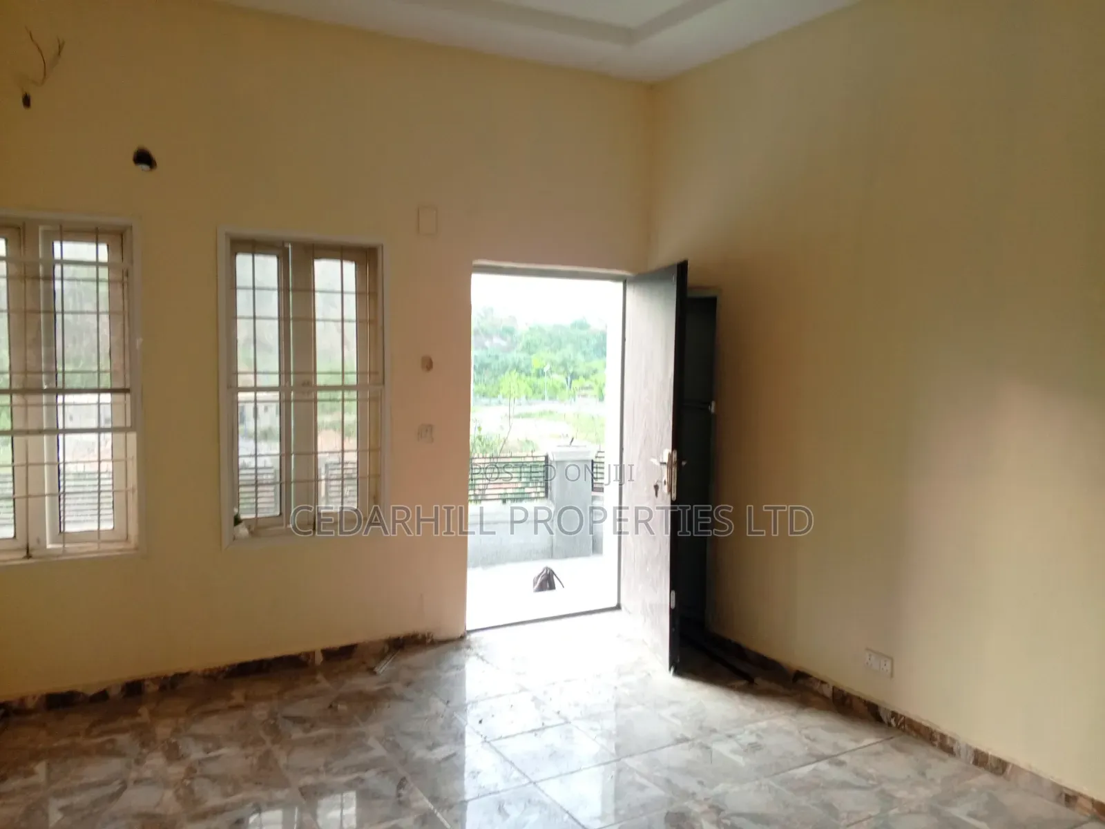 2bdrm Bungalow in Scc Layout, Ushafa for rent