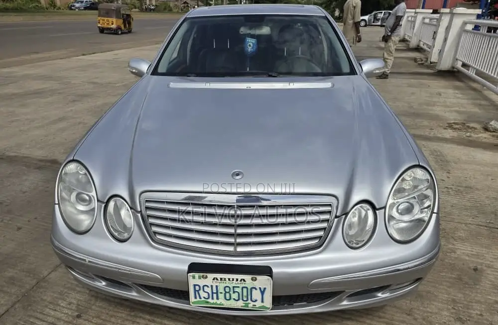 Mercedes-Benz E350 2006 Silver
