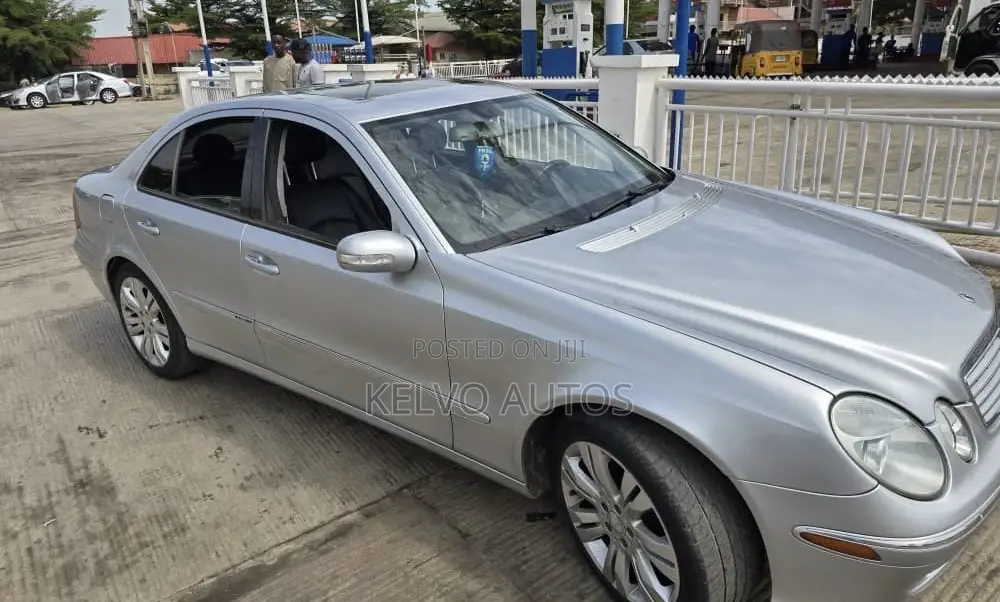 Mercedes-Benz E350 2006 Silver