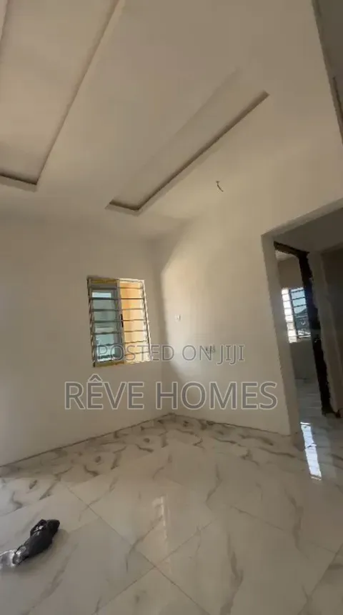 Mini Flat in Pedro for rent