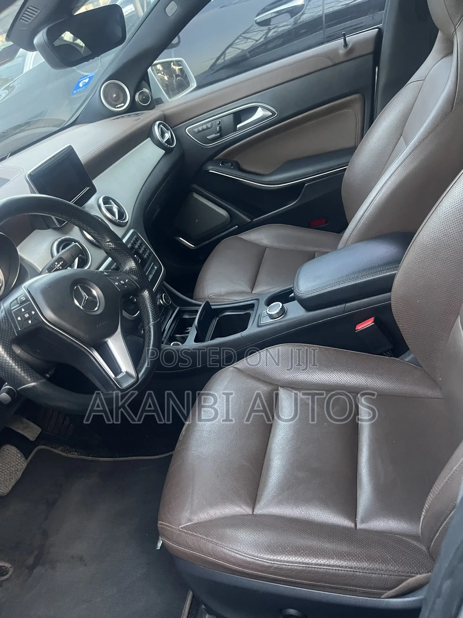 Mercedes-Benz CLA-Class CLA 250 4MATIC Sedan 2017 Silver