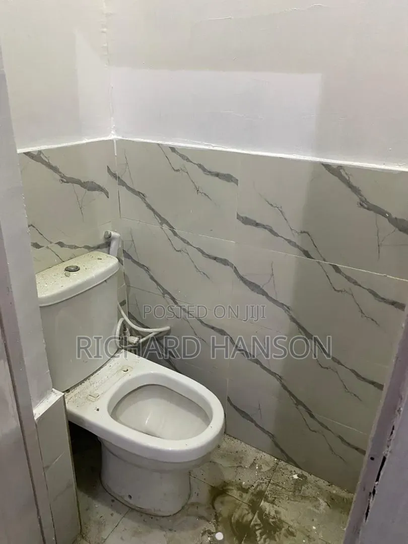 Mini Flat in Thomas for rent