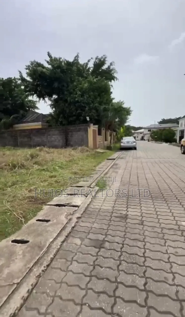 VGC Estate Land for Sale