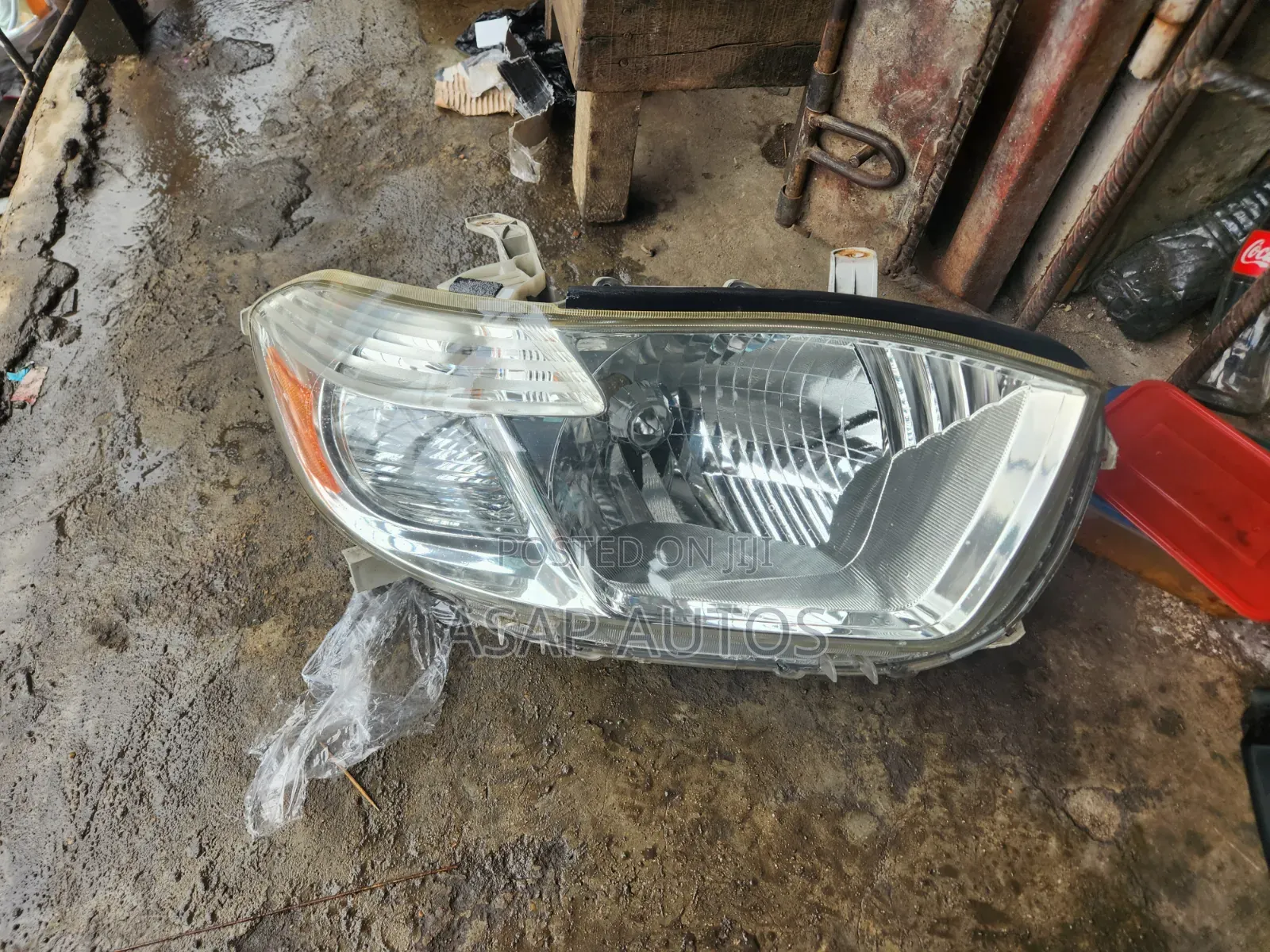 Headlamp for Toyota Highlander 2008