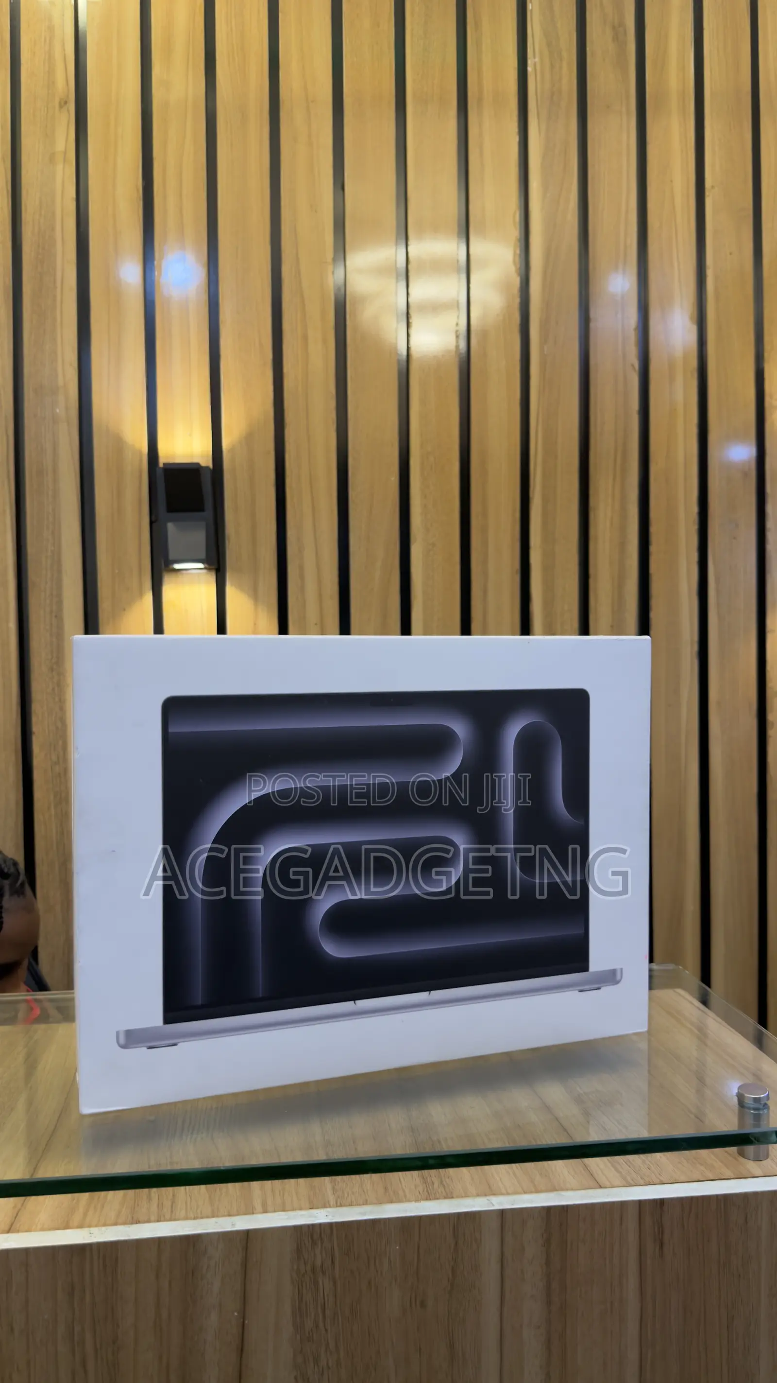 New Laptop Apple MacBook Pro 2026 M5 Pro 24GB Apple M5 Pro SSD 1T