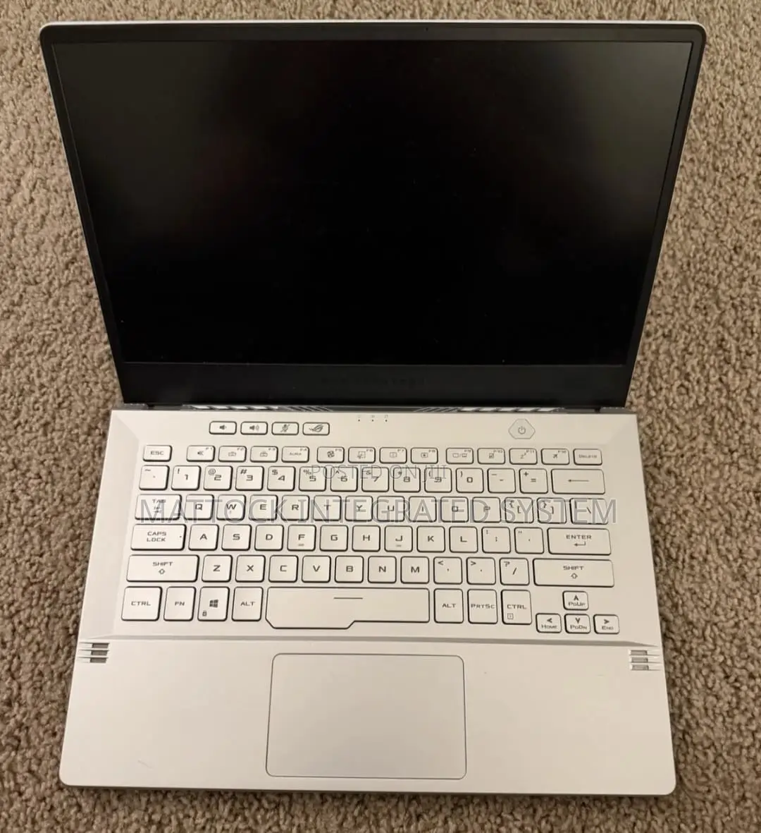 Laptop Asus ROG Zephyrus G14 16GB AMD Ryzen 9 SSD 1T
